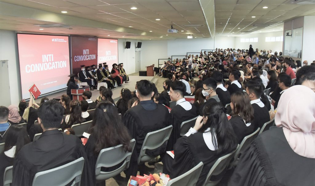 INTI College Sabah Celebrates Graduates On Home Ground Again